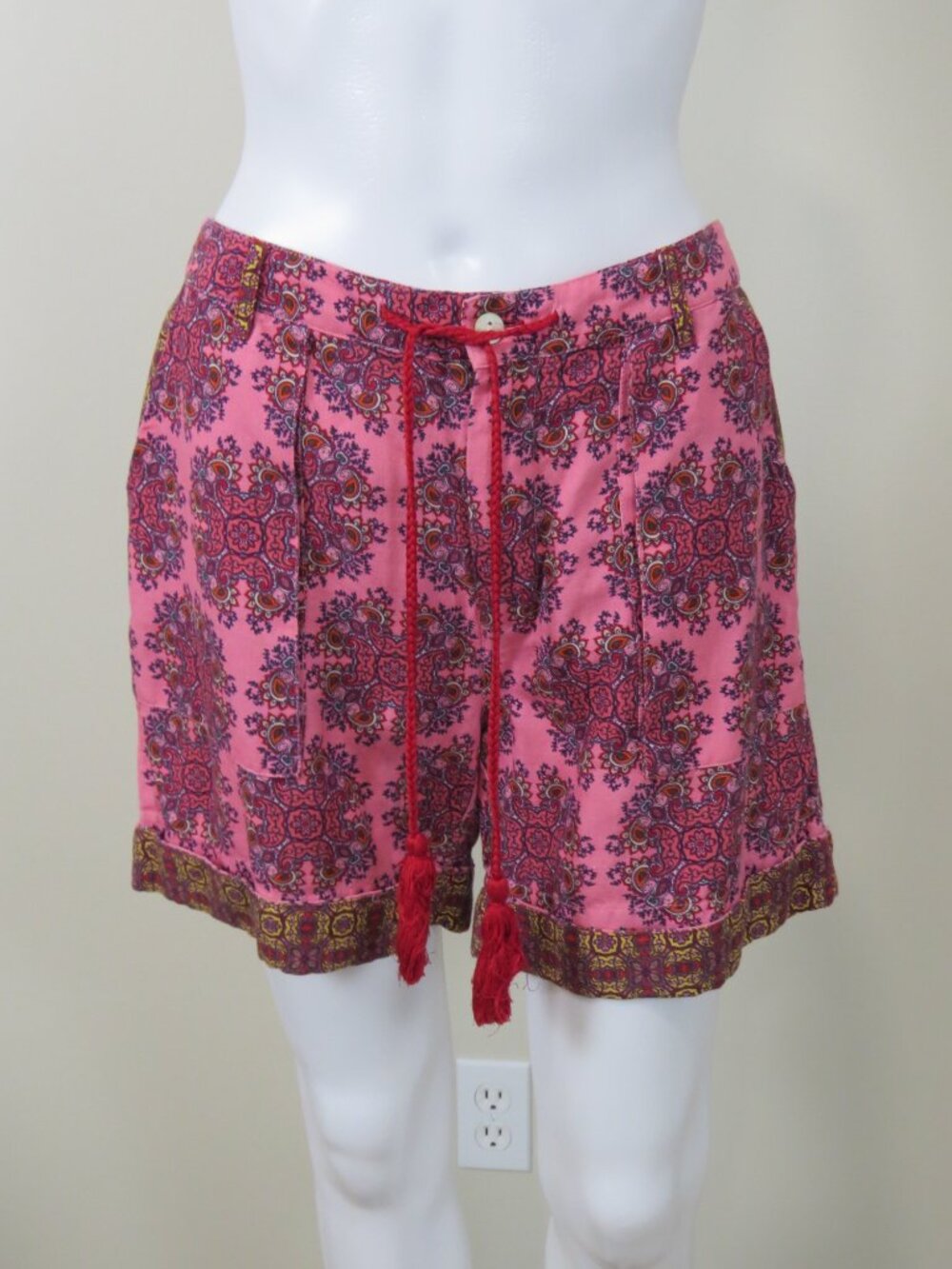 Sundance Linen Blend Shorts, Pockets, Tassel SIZE Small *READ, Pink